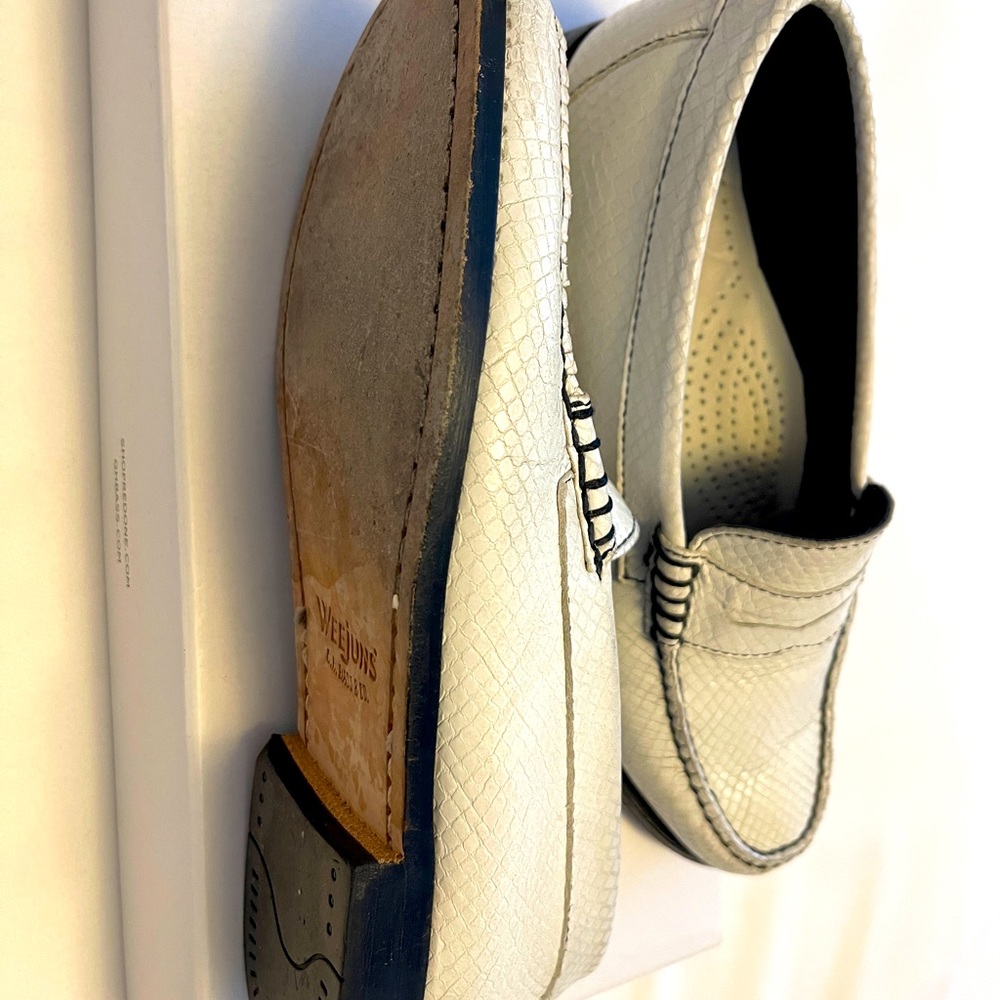 Women’s white  Loafers